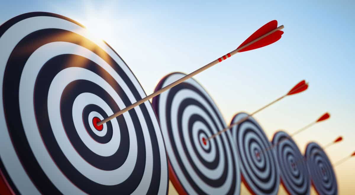 2 Dividend Stocks That Belong in Almost Every Investor’s Portfolio